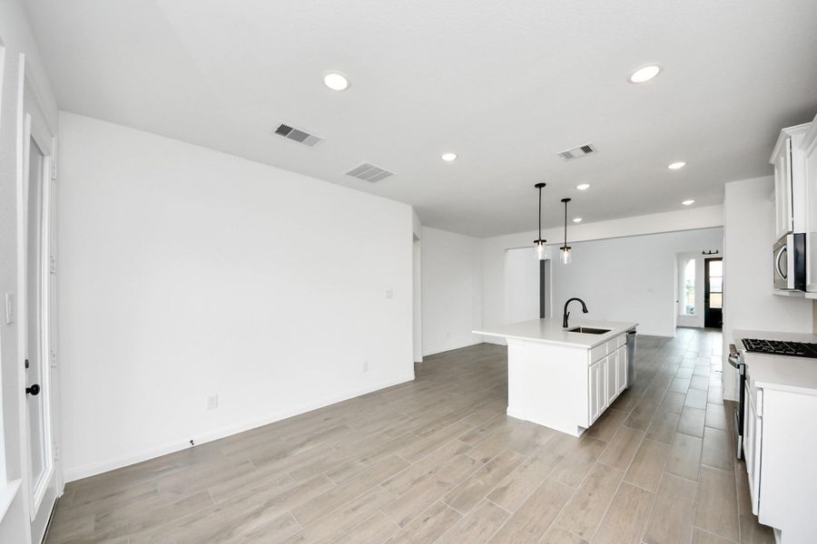 Image 36 of a home in Elyson.