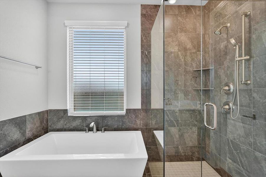 Furnished interior view inside a new home in Cambridge Crossing, Celina (Image 10).