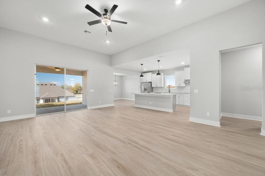 Spacious, unfurnished interior of a new home in , Fruitland Park (Image 22). Spacious, unfurnished interior of a new home in , Fruitland Park (Image 22).