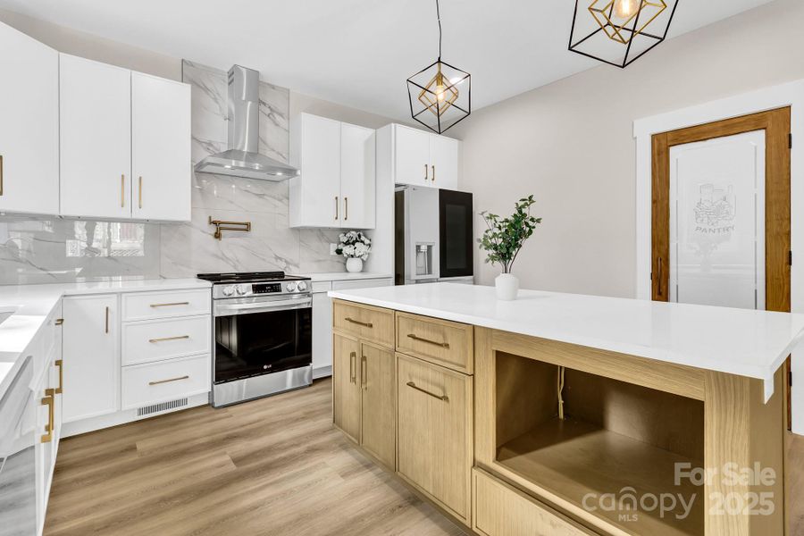 Furnished interior view inside a new home in , Asheville (Image 6).