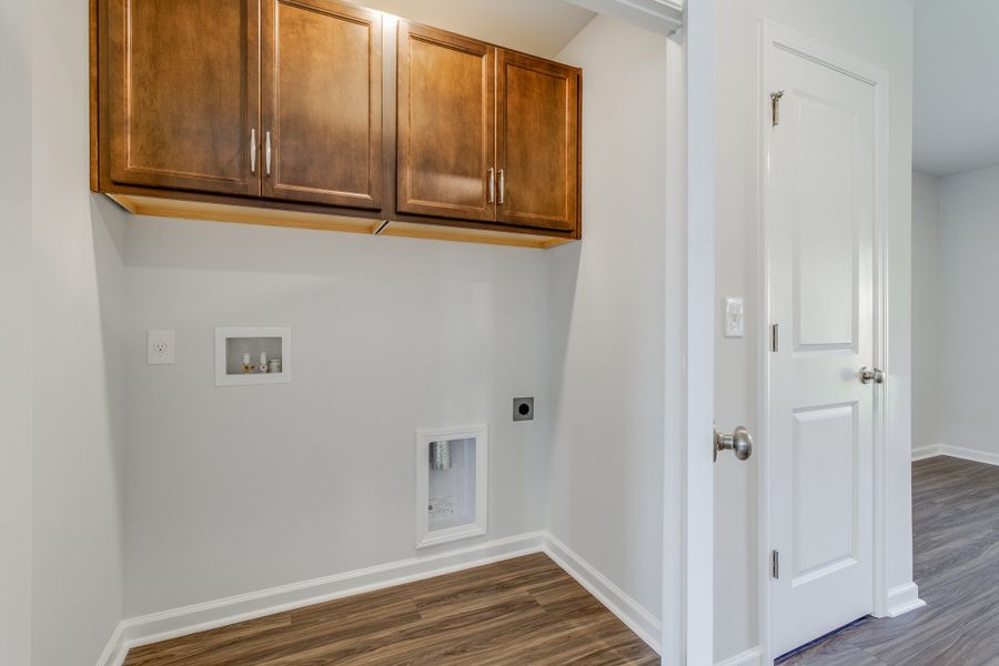 Spacious, unfurnished interior of a new home in Astoria, Columbia (Image 22). Spacious, unfurnished interior of a new home in Astoria, Columbia (Image 22).