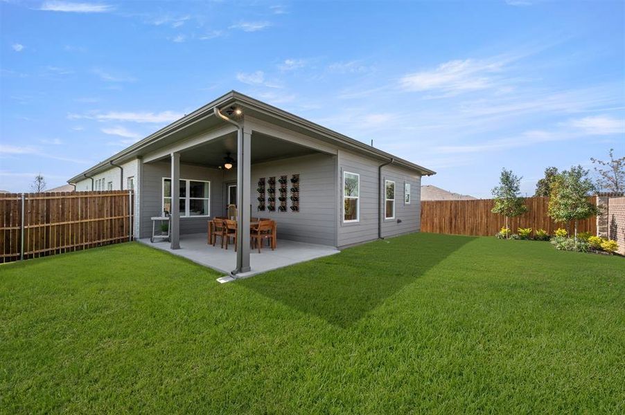 Exterior details and patio area of a home in , Fort Worth (Image 21).
