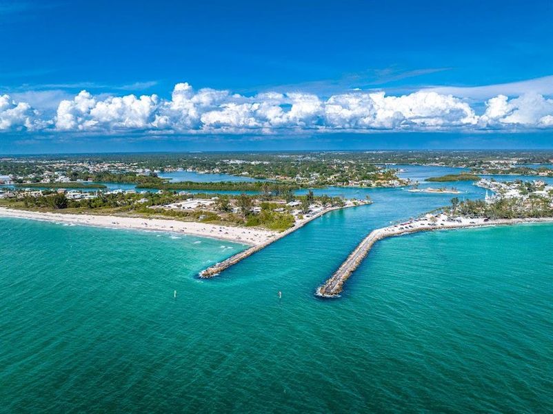 Image 34 of a home in .