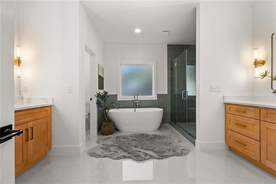 Furnished interior view inside a new home in , Atlanta (Image 9).