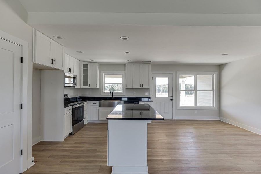 Furnished interior view inside a new home in , Hartwell (Image 11).