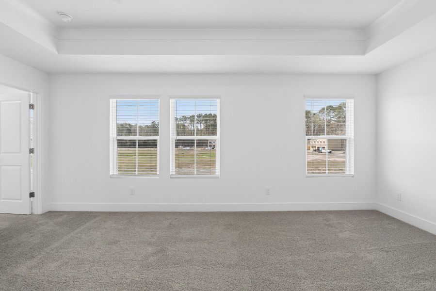 Spacious, unfurnished interior of a new home in Stono Village, Hollywood (Image 17).