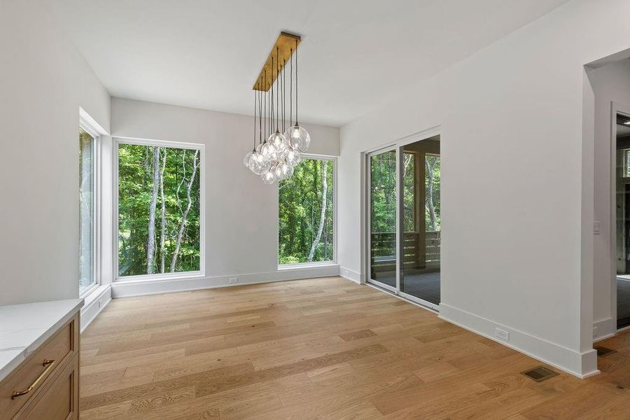Spacious, unfurnished interior of a new home in Aster, Roswell (Image 91).