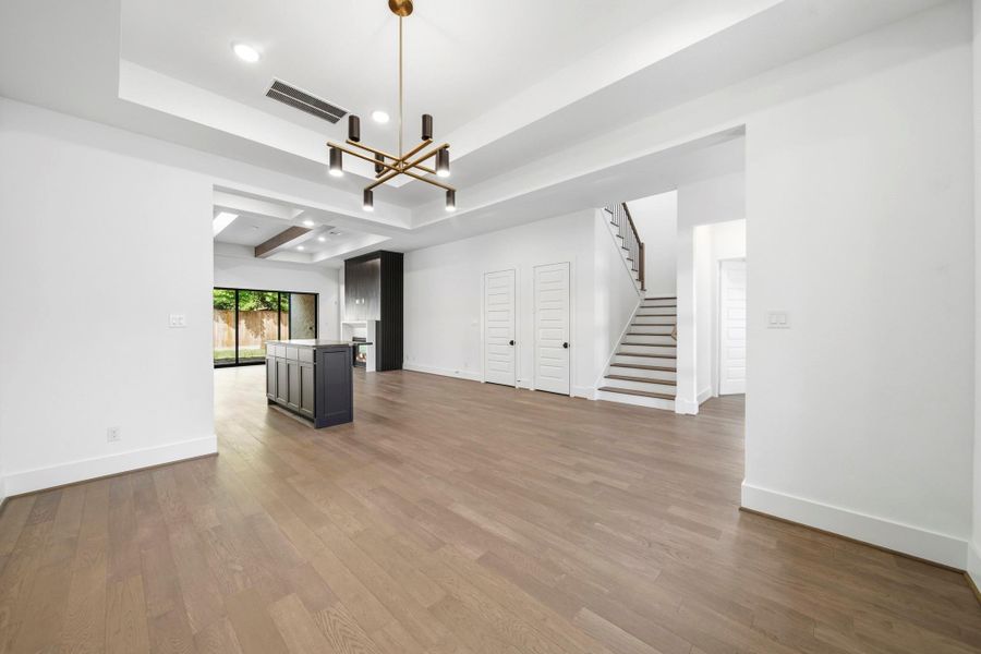 Spacious, unfurnished interior of a new home in , Houston (Image 13).