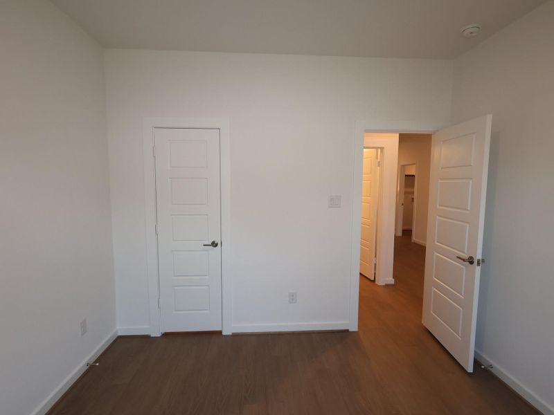 Spacious, unfurnished interior of a new home in Summerview, Fulshear (Image 31). Spacious, unfurnished interior of a new home in Summerview, Fulshear (Image 31).