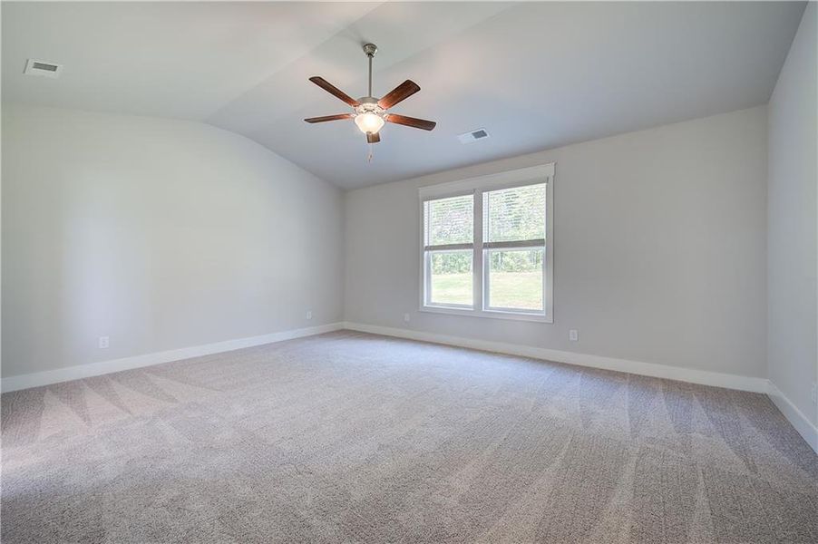 Spacious, unfurnished interior of a new home in , Senoia (Image 24).