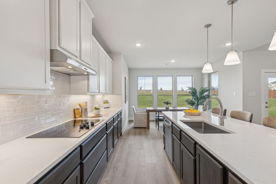 Representative furnished interior of a home built from the Emerson by Centre Living Homes in Lakeway Estates, Waxahachie (Image 13).