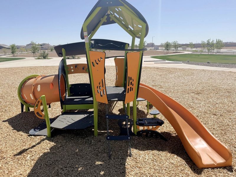 Community amenities in Skyline Village, San Tan Valley (Image 44).
