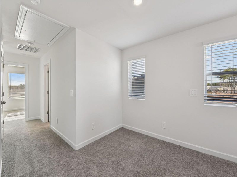 Spacious, unfurnished interior of a new home in Meadows at Wilson Farms - The Heights Series, Fort Mill (Image 14).