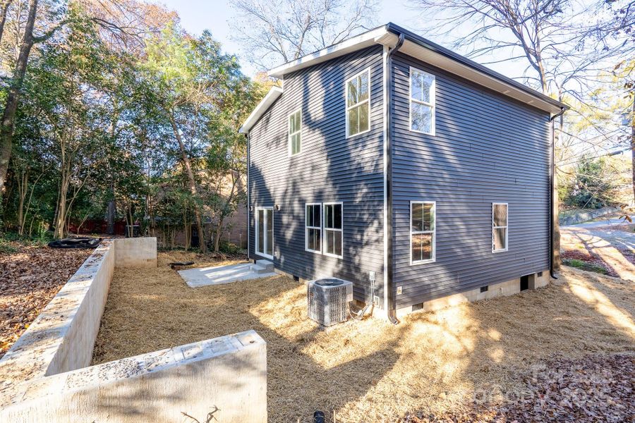 Exterior details and patio area of a home in , Kannapolis (Image 20).