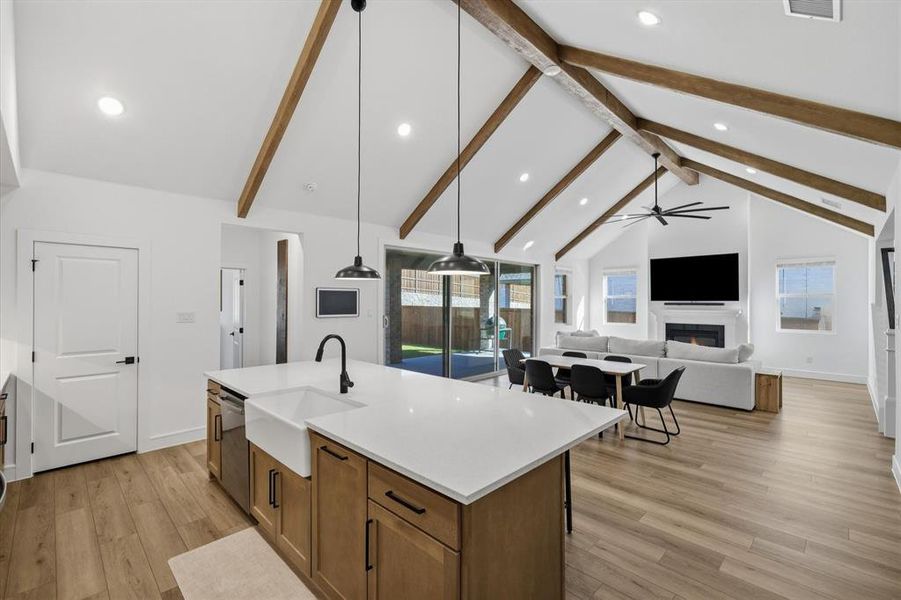 Furnished interior view inside a new home in Monterra, Fate (Image 10).