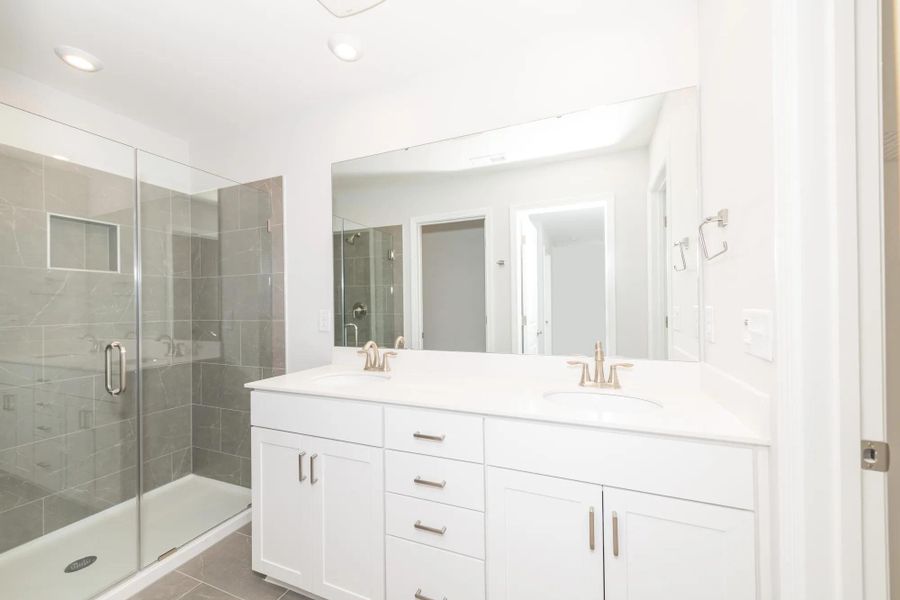 The Southport  Primary Bath