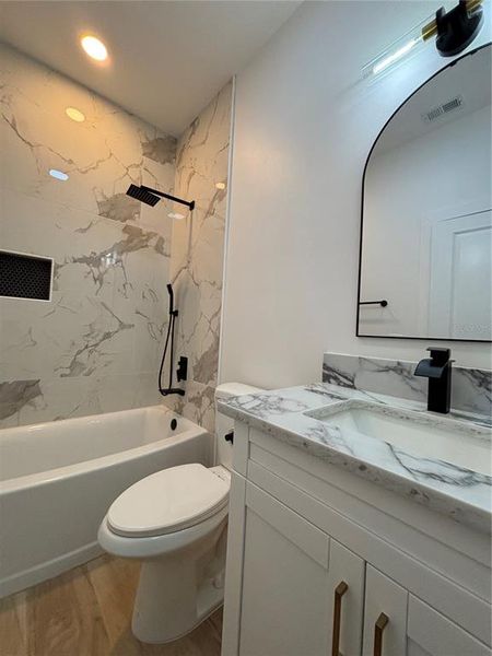 Furnished interior view inside a new home in , Sebring (Image 6).