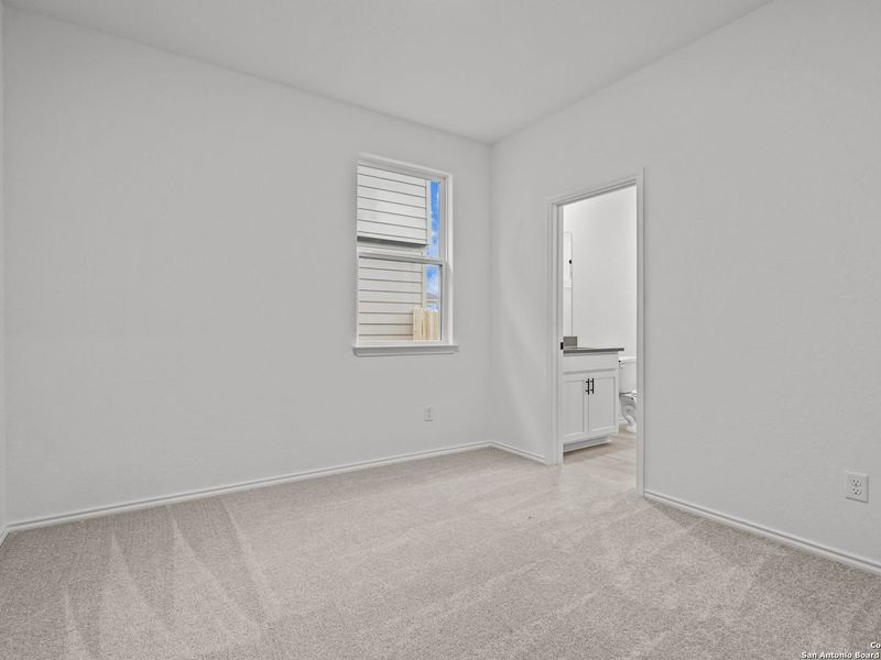Spacious, unfurnished interior of a new home in Horizon Pointe, San Antonio (Image 29). Spacious, unfurnished interior of a new home in Horizon Pointe, San Antonio (Image 29).
