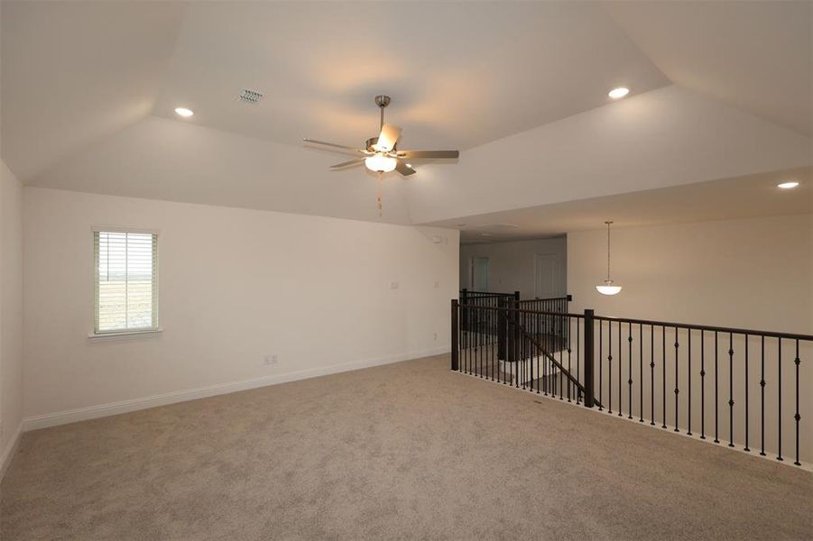 Spacious, unfurnished interior of a new home in Lily Creek at Sutton Fields, Aubrey (Image 15). Spacious, unfurnished interior of a new home in Lily Creek at Sutton Fields, Aubrey (Image 15).