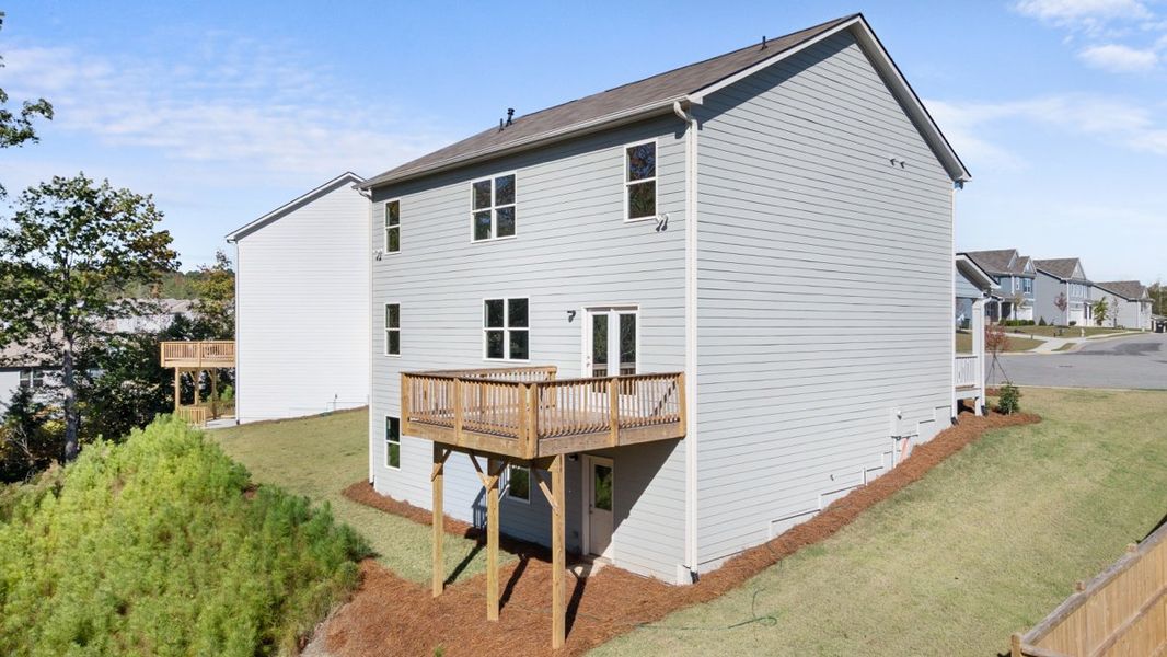 Representative exterior details of a home built from the Hayden by D.R. Horton in Thompson Ridge, Dallas (Image 3).