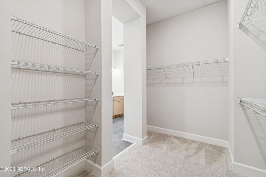 Spacious, unfurnished interior of a new home in Evergreen Island at Silverleaf - Executive, St. Augustine (Image 20).