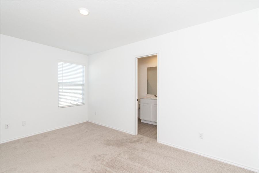 Spacious, unfurnished interior of a new home in Cielo Gardens: Welton Collection, Jarrell (Image 16). Spacious, unfurnished interior of a new home in Cielo Gardens: Welton Collection, Jarrell (Image 16).