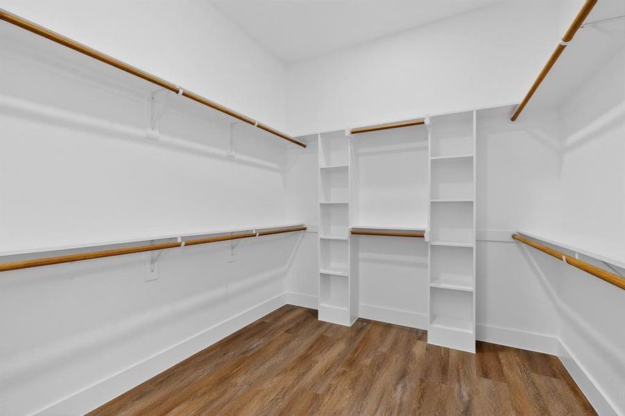Spacious, unfurnished interior of a new home in , Athens (Image 13). Spacious, unfurnished interior of a new home in , Athens (Image 13).