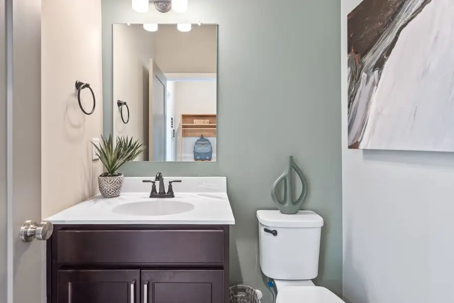 Representative furnished interior of a home built from the Greenbriar by Fischer Homes in Three Rivers, Rome (Image 6).