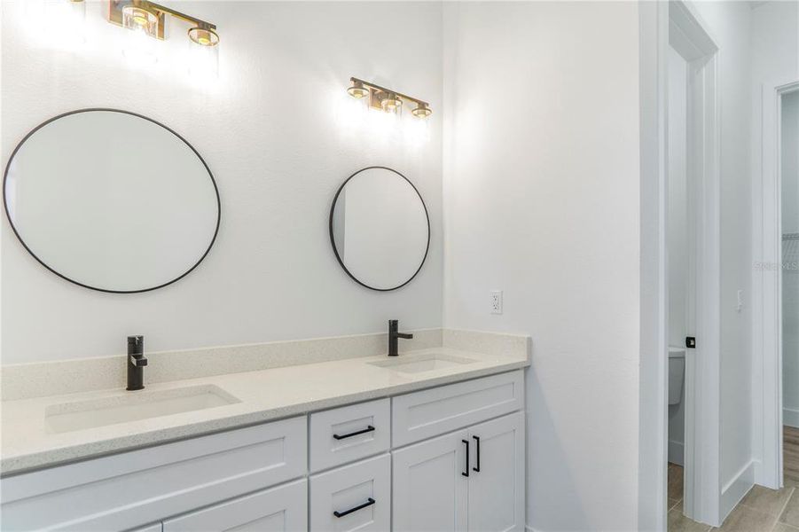 Furnished interior view inside a new home in , Ocala (Image 15).