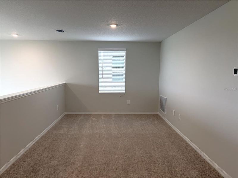 Spacious, unfurnished interior of a new home in Oakfield Trails, Parrish (Image 16).