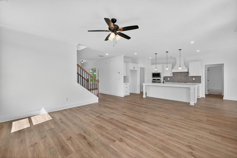 Spacious, unfurnished interior of a new home in Magnolia Ridge, Monroe (Image 38).