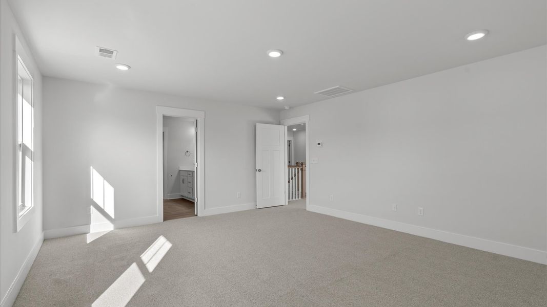 Furnished interior view inside a new home in Fox Hollow, Spartanburg (Image 31).