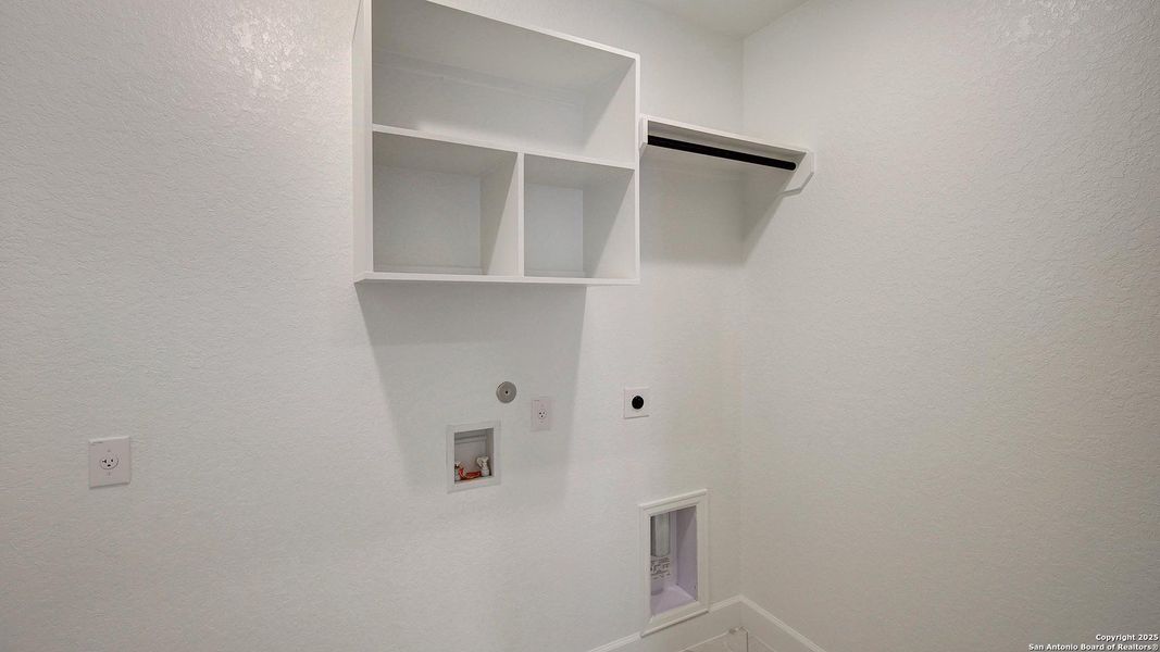 Image 34 of a home in Stevens Ranch 55'.