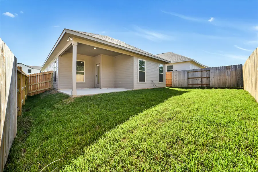 Exterior details and patio area of a home in Mostyn Springs, Magnolia (Image 2). Exterior details and patio area of a home in Mostyn Springs, Magnolia (Image 2).