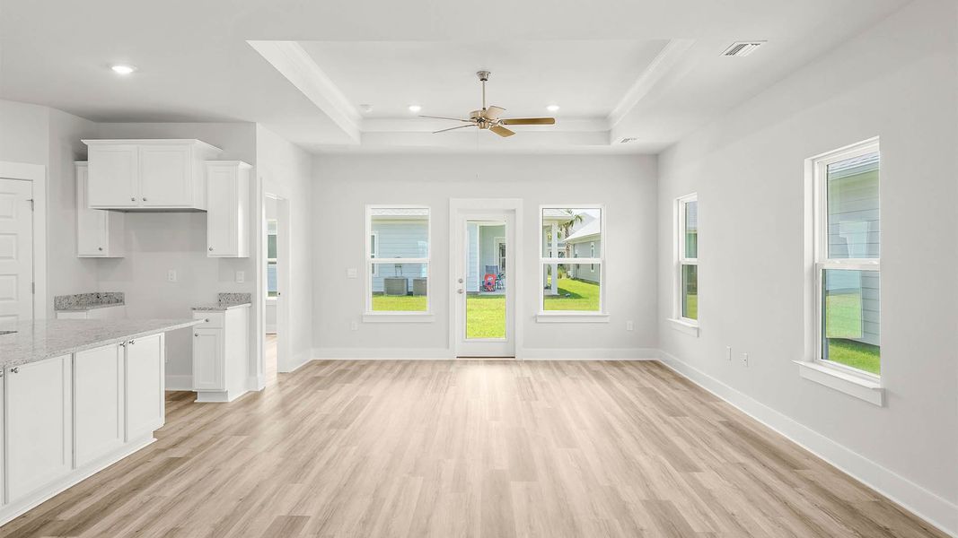 Spacious, unfurnished interior of a new home in WindMark Beach, Port Saint Joe (Image 21).