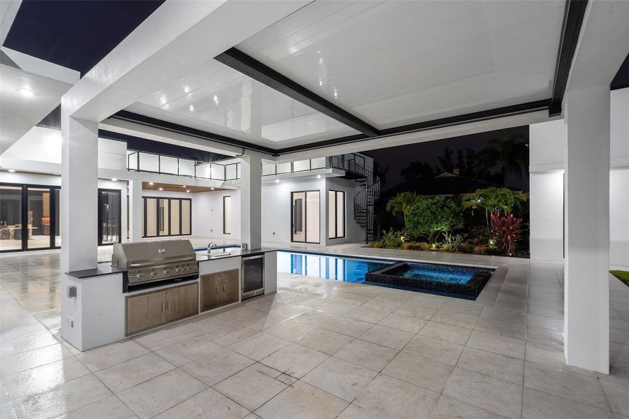 Exterior details and patio area of a home in , Parkland (Image 31).