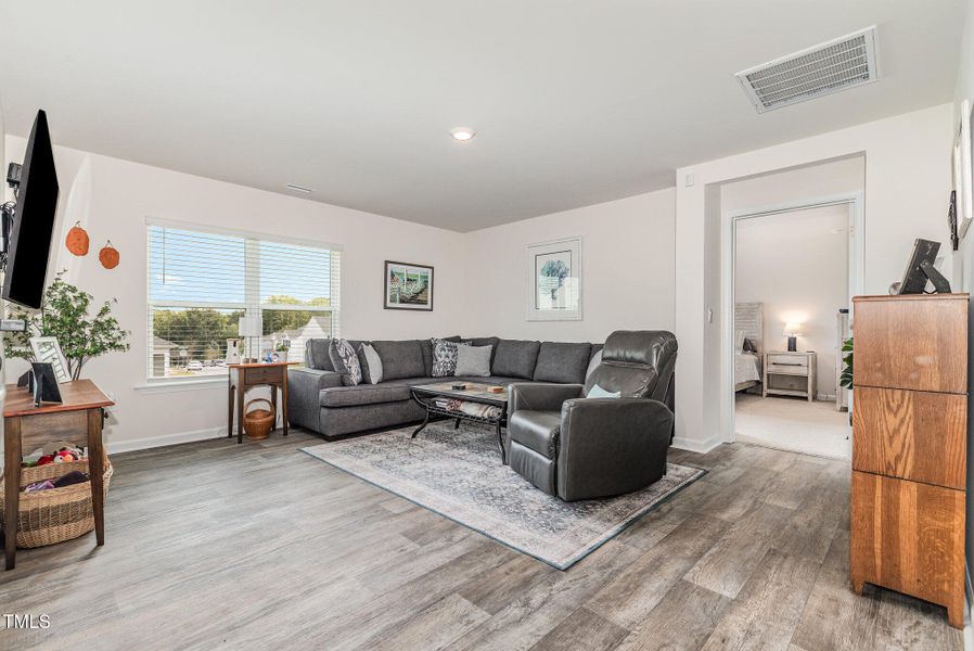 007_img_8493-edit_746 007_img_8493-edit_746