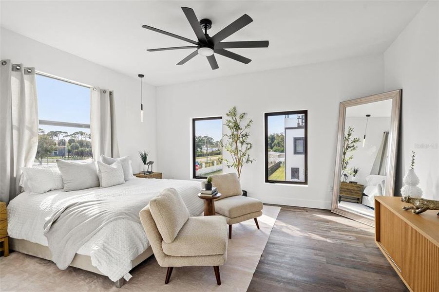 Furnished interior view inside a new home in , Pinellas Park (Image 10).