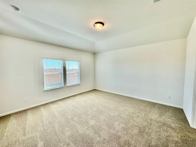 Spacious, unfurnished interior of a new home in Waterstone Crossing, Kyle (Image 5). Spacious, unfurnished interior of a new home in Waterstone Crossing, Kyle (Image 5).