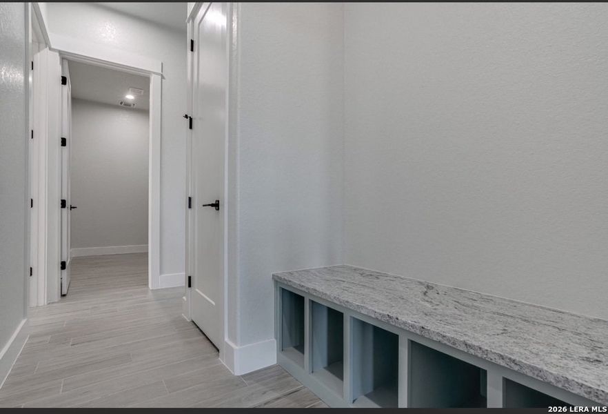 Spacious, unfurnished interior of a new home in , Selma (Image 14).