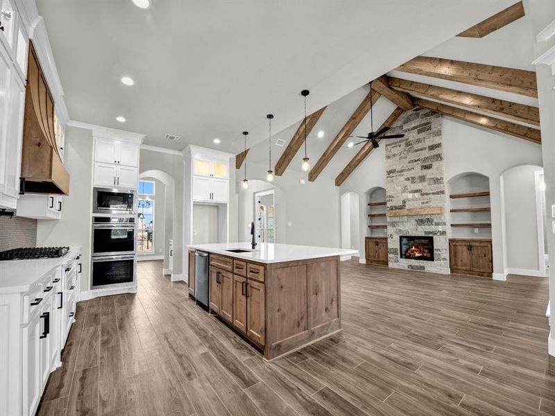 Furnished interior view inside a new home in , Weatherford (Image 16).