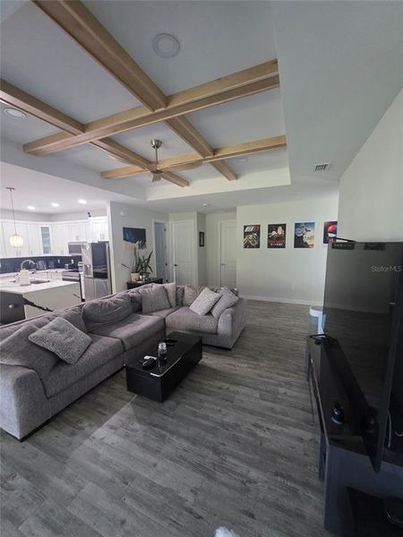 Image 19 of a home in .