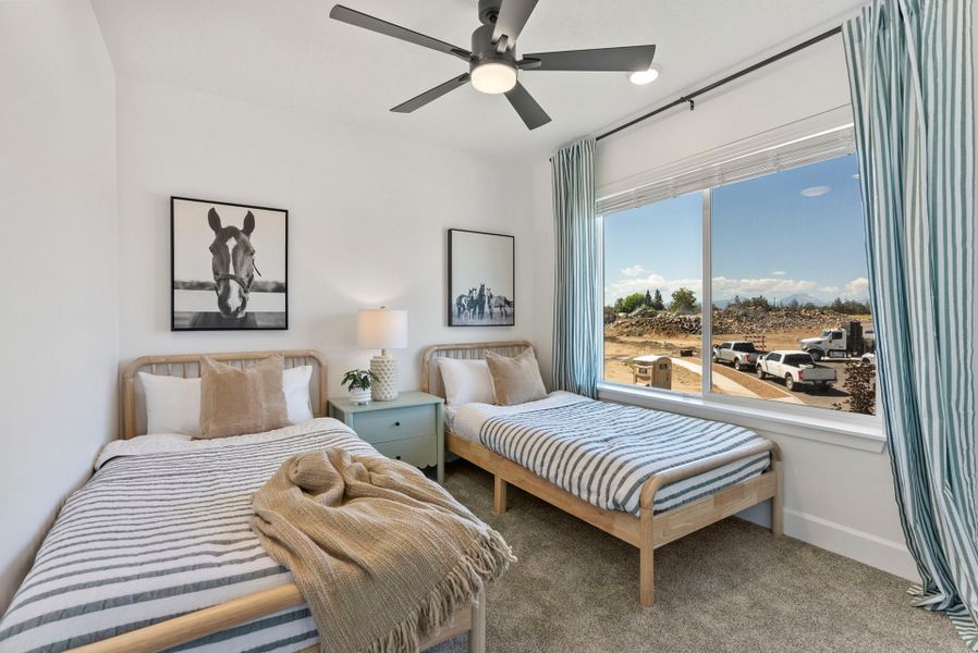 Furnished interior view inside a new home in Feather Ridge, Redmond (Image 11).