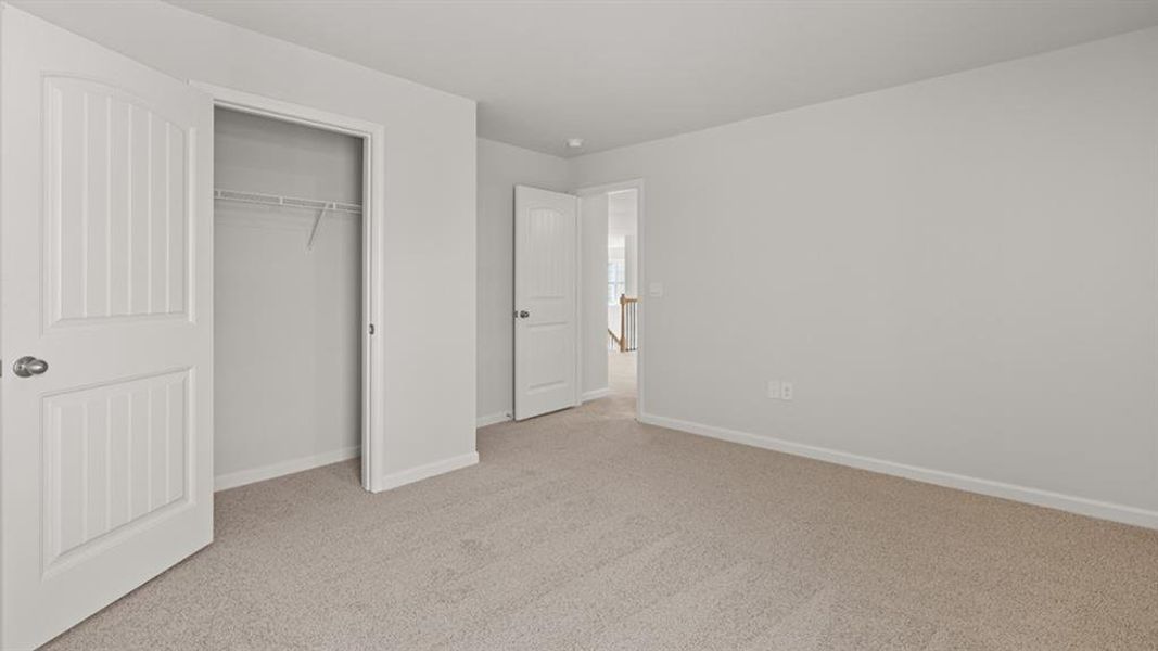 Spacious, unfurnished interior of a new home in Thalley Creek Estates, Cumming (Image 24).