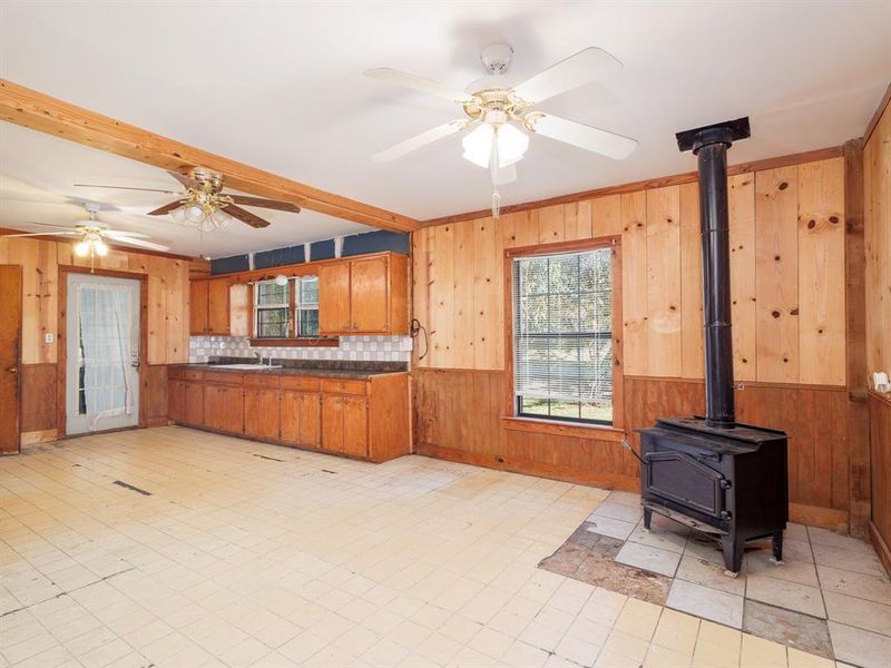 Image 25 of a home in . Image 25 of a home in .