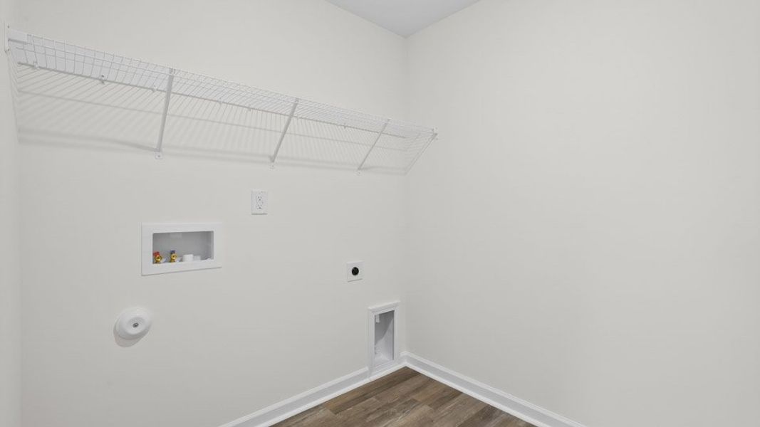 Spacious, unfurnished interior of a new home in Willow Mill, Thomasville (Image 20).