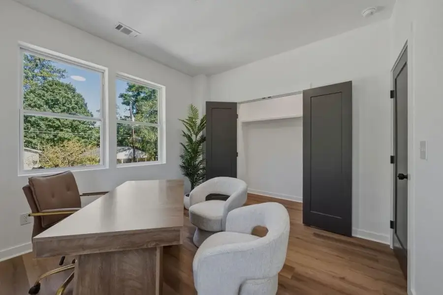 Furnished interior view inside a new home in , Atlanta (Image 16).