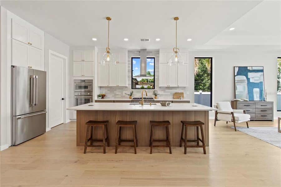 Furnished interior view inside a new home in , Orlando (Image 42).