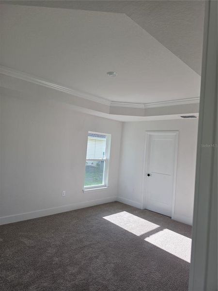 Spacious, unfurnished interior of a new home in Spring Hill, Spring Hill (Image 7).