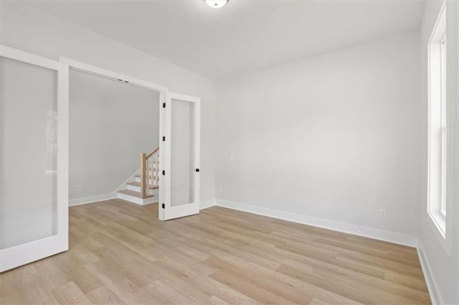 Spacious, unfurnished interior of a new home in , Rome (Image 25).